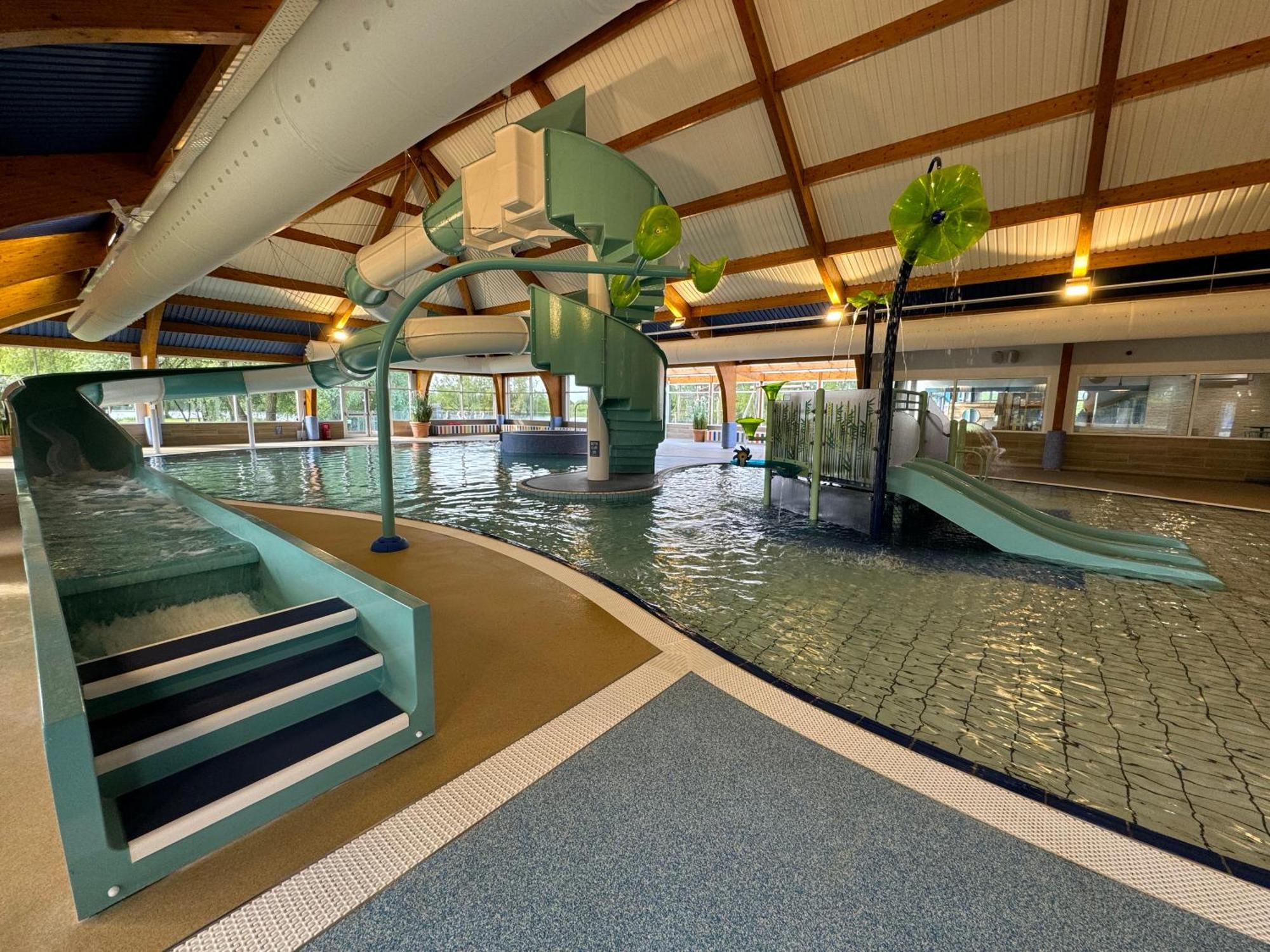 Mallard Corner, Cosy Cotswold Lakeview Lodge Южен Сърни Екстериор снимка